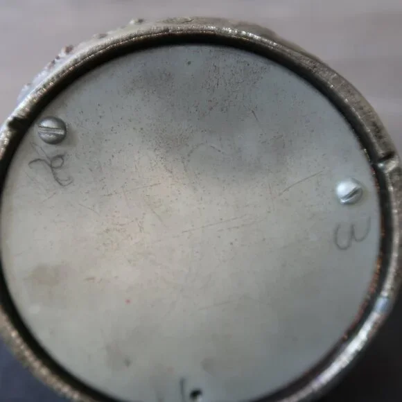 Vintage Astronaut Cast Metal Coin Bank "Man Sit and Wave on the Moon" July 1969 - Picture 2 of 12